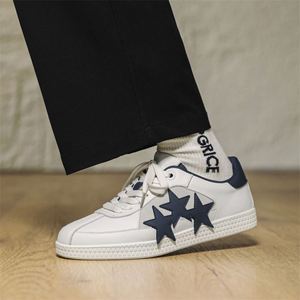 Zapatillas Deportivas Casuales para Pareja, de Caña Baja, con Decoración de Estrellas, Transpirables, Ligeras, Color Verde Perenne, con Cordones, a la Moda, para Otoño - Product Image 3