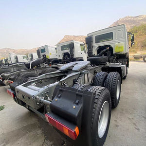รถบรรทุกหัวลาก SINOTRUK Howo 6x4 พวงมาลัยซ้าย 351-450 แรงม้า รับน้ำหนัก 21-30 ตัน เกียร์ธรรมดา - Product Image 3