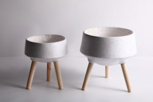 Maceta de Hormigón con Patrón de Mármol Minimalista y Patas de Madera, Macetero para Plantas de Interior, Decoración del Hogar - Product Image 4