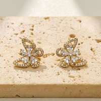Boucles d'oreilles clous papillon en zircon, un accessoire en laiton élégant et haut de gamme pour les trajets quotidiens