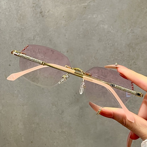 Lunettes de <span class=keywords><strong>lecture</strong></span> œil-de-chat sans monture unisexe, anti-lumière bleue, tendance et luxueuses, en polycarbonate, couleur <span class=keywords><strong>classique</strong></span> - Product Image 4