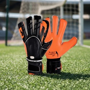Guantes de Portero de Fútbol Personalizados en Negro y Naranja con Látex Alemán Dambo de 4 mm, Corte Negativo y Serigrafía - Product Image 4