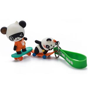 ผู้ผลิต 12 ปี ประสบการณ์ ปี 2024 พวงกุญแจ PVC 3 มิติแบบกำหนดเองพร้อมโลโก้ตามสั่ง พวงกุญแจซิลิโคนรูปแพนด้าน่ารัก พร้อมสายคล้องข้อมือ - Product Image 4