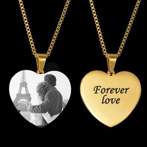 Collar de Acero Inoxidable con Dijes Chapados en Oro de 18k Personalizados para Fabricantes de Joyería, Joyería Personalizada, Colgante Personalizado para la Creación de Joyas - Product Image 1