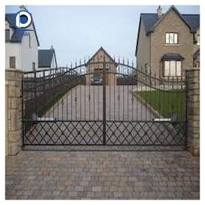 Puerta Doble de Hierro Forjado con Arco Tallado Estilo Europeo <span class=keywords><strong>Prima</strong></span>, Puerta de Villa de Lujo con Vidrio Negro Vintage - Product Image 5