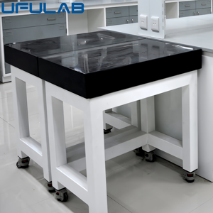 Table <span class=keywords><strong>de</strong></span> balance en acier laminé à froid <span class=keywords><strong>de</strong></span> classe cent mille, design industriel avec plateau en marbre pour hôpital, laboratoire, entrepôt - Product Image 4