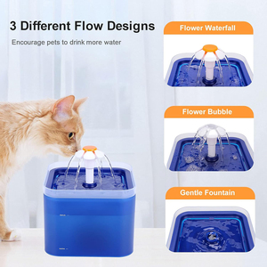 Fontaine à eau automatique portable pour chat, distributeur d'eau électrique avec écran LCD, rechargeable, sans BPA, 2L, moteur sans balais, faible bruit, universel - Product Image 3