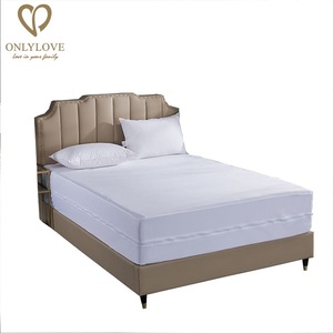 Vente en gros 100% polyester éponge protège-matelas <span class=keywords><strong>anti</strong></span>-punaises <span class=keywords><strong>de</strong></span> <span class=keywords><strong>lit</strong></span> imperméable hypoallergénique fermeture éclair adulte <span class=keywords><strong>drap</strong></span>-housse style - Product Image 2