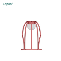 Lampe solaire minimaliste en aluminium résistante aux UV, lampe de table solaire LED pour jardin, cour, espaces de vie extérieurs contemporains