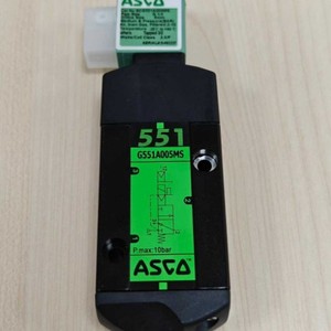 Válvula Solenoide Asco Serie 551 G551A005MS de 2 Posiciones y 3 Vías, Válvula Deslizante Compacta para Sistemas de Control - Product Image 1