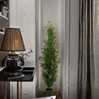 Widerstandsfähiger Künstlicher Seiden-Olivenbaum, Ficusbaum, Kugelbaum, Kiefernbonsai, Zeder, Buchsbaumspirale für Innen- und Außenbereiche aus Kunststoff