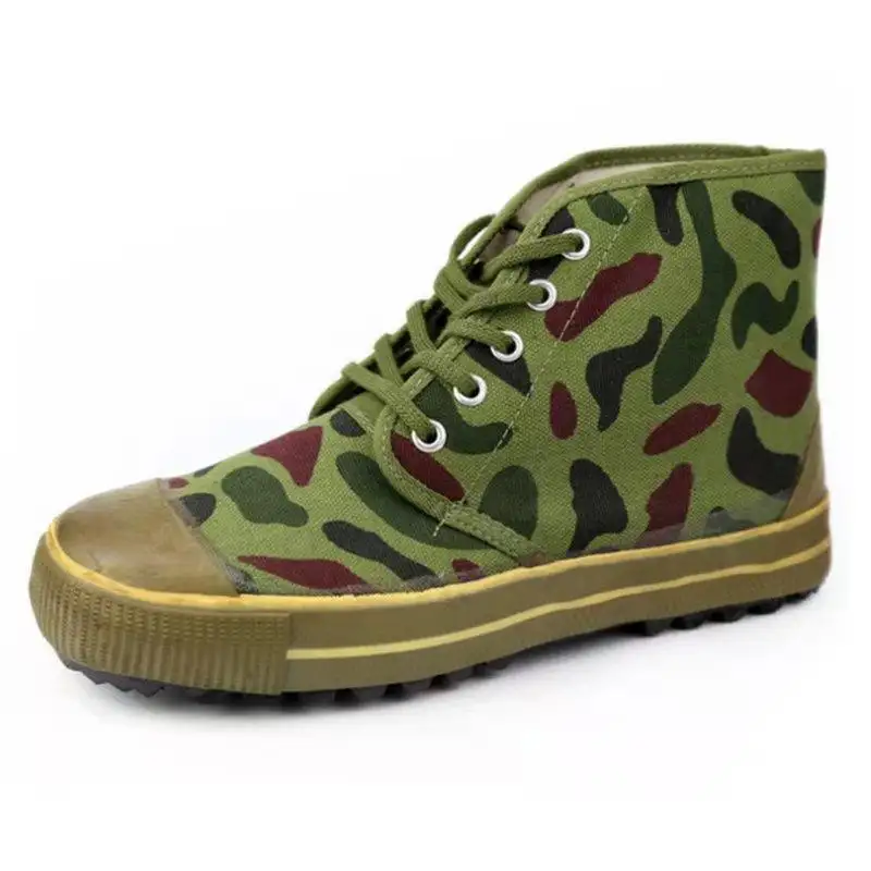 China Factory Supplier Cheap Green Train Working Sneakers Skid-proof Hiking Farmer Field Men Rubber sole Casual Camouflage Shoes