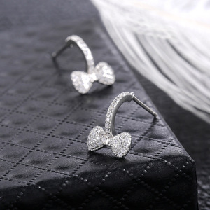 Orecchini Pendenti Lunghi con Fiocco per Donne, Eleganti Orecchini Pendenti per Uso Quotidiano e Feste, Gioielli alla Moda - Product Image 1