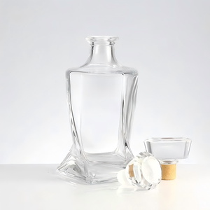 Bouteille cylindrique en verre pour <span class=keywords><strong>vin</strong></span>, whisky, XO, liqueur, avec <span class=keywords><strong>bouchon</strong></span>, diffuseur fantaisie <span class=keywords><strong>vide</strong></span>, sérigraphié, bouteilles de rhum de luxe personnalisées - Product Image 1