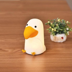 Lampe de nuit en silicone en forme de <span class=keywords><strong>toucan</strong></span> mignon avec capteur tactile, rechargeable par USB, lampe de table LED rechargeable pour enfants, décoration de chambre d'enfant - Product Image 3