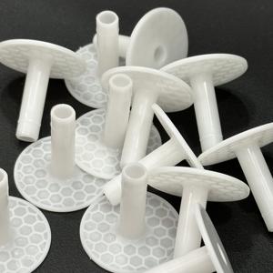 Herramienta de abridor de paja de coco de plástico para beber agua de coco tierna - Product Image 6