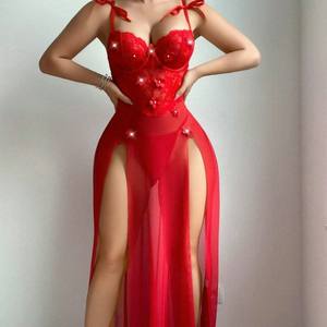 Abito Lungo Sexy in Pizzo Rosso con Fiori, Trasparente, con Spalline e Ferretto, in Poliestere, per Commercio Transfrontaliero ODM Europeo e Americano - Product Image 3