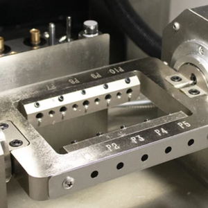 Macchina dentaria in vetro per laboratori/cliniche per laboratori odontoiatrici per camme a 4 assi - Product Image 2