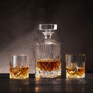 ويسكي مع 4 نظارات هدية عيد ميلاد للأب أو عشاق ويسكي البوربون - Product Image 4