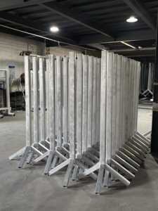 Supports de saut équestre portables en aluminium - Équipement d'entraînement pour chevaux de qualité compétition par Longine Supplier - Product Image 2