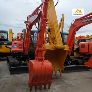 Mini-excavatrice d'occasion Doosan DX60, poids opérationnel 6 tonnes, modèle 2022, godet 0,45 m, puissance 90 kW, faible nombre d'heures, à vendre - Dx60-9c - Product Image 1