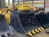 Godet vibrant de criblage hydraulique Monde pour la séparation des déchets de construction, du paillis et des roches