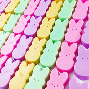 สบู่แฮนด์เมดรูปกระต่ายน่ารัก สีสันสดใส สูตรธรรมชาติ ออร์แกนิค ควบคุมความมัน ผิวขาวกระจ่างใส ด้วยสมุนไพร ราคาประหยัด (OEM/ODM) - Product Image 6