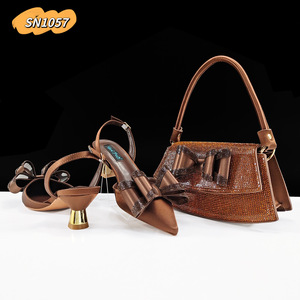 Set di Borse da Donna Peach 2025, Scarpe con Tacco Alto alla Moda con Borsa Coordinata - Product Image 2