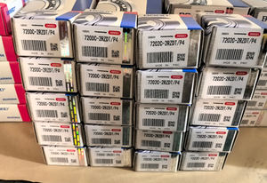 Roulements à billes à contact angulaire 7202 CNC haute vitesse 7202 <span class=keywords><strong>C</strong></span>-2RZDTP4 Précision simple rangée 7201 <span class=keywords><strong>BEP</strong></span> 7203 7204 7205 7202AC - Product Image 2