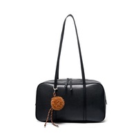 Sacs à bandoulière pour femmes en cuir de vachette pleine fleur tanné végétal, forme rectangulaire, avec pompon décoratif, grande capacité, pour usage quotidien et professionnel