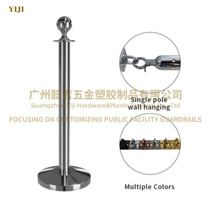 Trafic foule contrôle passerelle argent queue bollard tapis rouge velours corde poteaux stands post barrière stanchion - Product Image 2