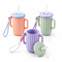Nouvelle tasse en silicone de 245 ml avec paille et couvercle, tasse à bec réutilisable, tasse à boire portable avec cordon, tasse d'apprentissage portable en silicone