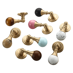 Lichte luxe retro nieuwe Chinese zinklegering bolvormige knoppen met enkel gat voor kledingkastkast lade deuren villa - Product Image 1