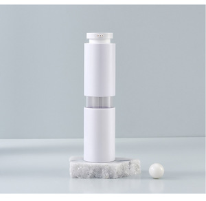 Venta Directa de Fábrica LingKa LK01 Nuevo Envase Cosmético, Botella Dispensadora de Crema al Vacío, Loción de Plástico PP para Tubo Triple - Product Image 4