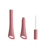Emballage de gloss à lèvres en gros avec étiquette privée Jinze, tubes de gloss à lèvres roses personnalisés avec porte-clés