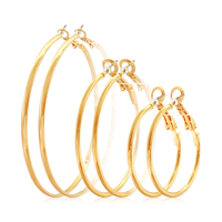 Nouvelles Boucles d'Oreilles Créoles Grandes Plaqué Or Tendance Mode 2026, Style Simple, Design Classique, Accessoire en Alliage pour Femmes