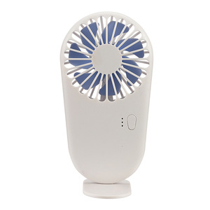 مروحة بلاستيكية صغيرة محمولة للاستخدام المنزلي قابلة لإعادة الشحن بثلاث سرعات USB - Product Image 5