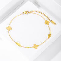 Bracelet de cheville en acier inoxydable plaqué or 18 carats non terni Bracelet de cheville tendance de forme mixte pour femme