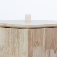 Table d'appoint carrée en bois avec couvercle rabattable, table d'appoint nordique avec rangement caché pour le salon