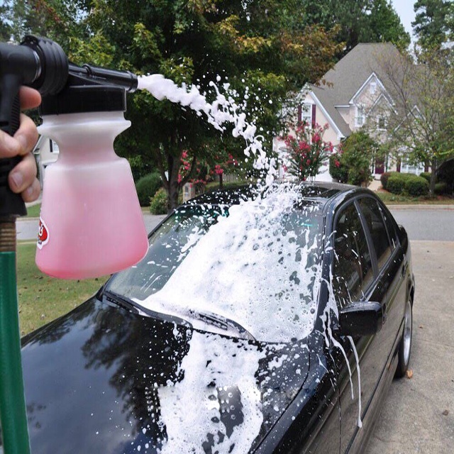 Pistolet à mousse pour lavage de voiture Animal Cow Car Wash Foam Sprayer Foamer Bottle Car Foam Sprayer Bottle Garden Hose Sprayer Nozzle