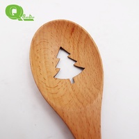 Ensemble d'ustensiles de cuisine cuillère fendue en bois en forme d'arbre de Noël