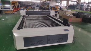 Máquina de corte por láser acrílico de 4*8 pies 1325 con tubo Reci 130W CW5200 Chiller Leadshine 57 Controlador de motor y paso largo - Product Image 4