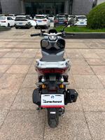 Moto Scooter à Essence 150 cm³ Économique avec Frein à Disque et Refroidissement par Eau – Excellente Performance