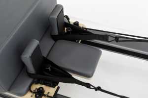 Cama Reformer de Pilates de Aluminio Portátil Deslizamiento Suave y Silencioso Máquina Reformer de Pilates Profesional para Uso Doméstico, Estudio o Comercial - Product Image 2