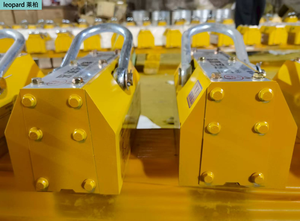 ポータブル手動磁気リフター 30kg-600kg 小型磁気吊り上げツール ハードウェア金型用 - Product Image 6