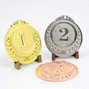 Medallas, Trofeos y Placas Deportivas Personalizadas de Metal para Maratón, Fútbol y Otros Deportes, Diseño del Fabricante - Product Image 1