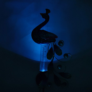 Haute qualité étanche en métal paon paon pluviomètre <span class=keywords><strong>solaire</strong></span> chemin lumière pour pelouse extérieure cour <span class=keywords><strong>jardin</strong></span> carré <span class=keywords><strong>décoration</strong></span> - Product Image 2