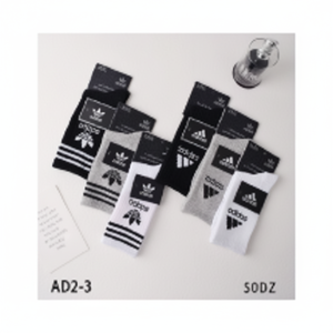 Di lusso da donna nero bianco grigio calzini traspiranti in Nylon Spandex Logo personalizzato lavorato a maglia per ragazze taglia unica primavera stagione - Product Image 1