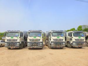 Imachine in magazzino reale usato Sinotruck HOWO telaio Readymix cemento <span class=keywords><strong>betoniera</strong></span> <span class=keywords><strong>camion</strong></span> - Product Image 4