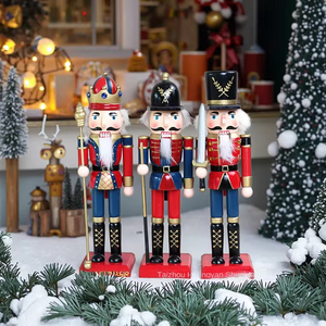 مجموعة من ثلاث قطع لعيد الميلاد تضم تماثيل الملك وجندي كسارة البندق، زينة صغيرة لطاولة غرفة المعيشة، ديكور عيد الميلاد - Product Image 1